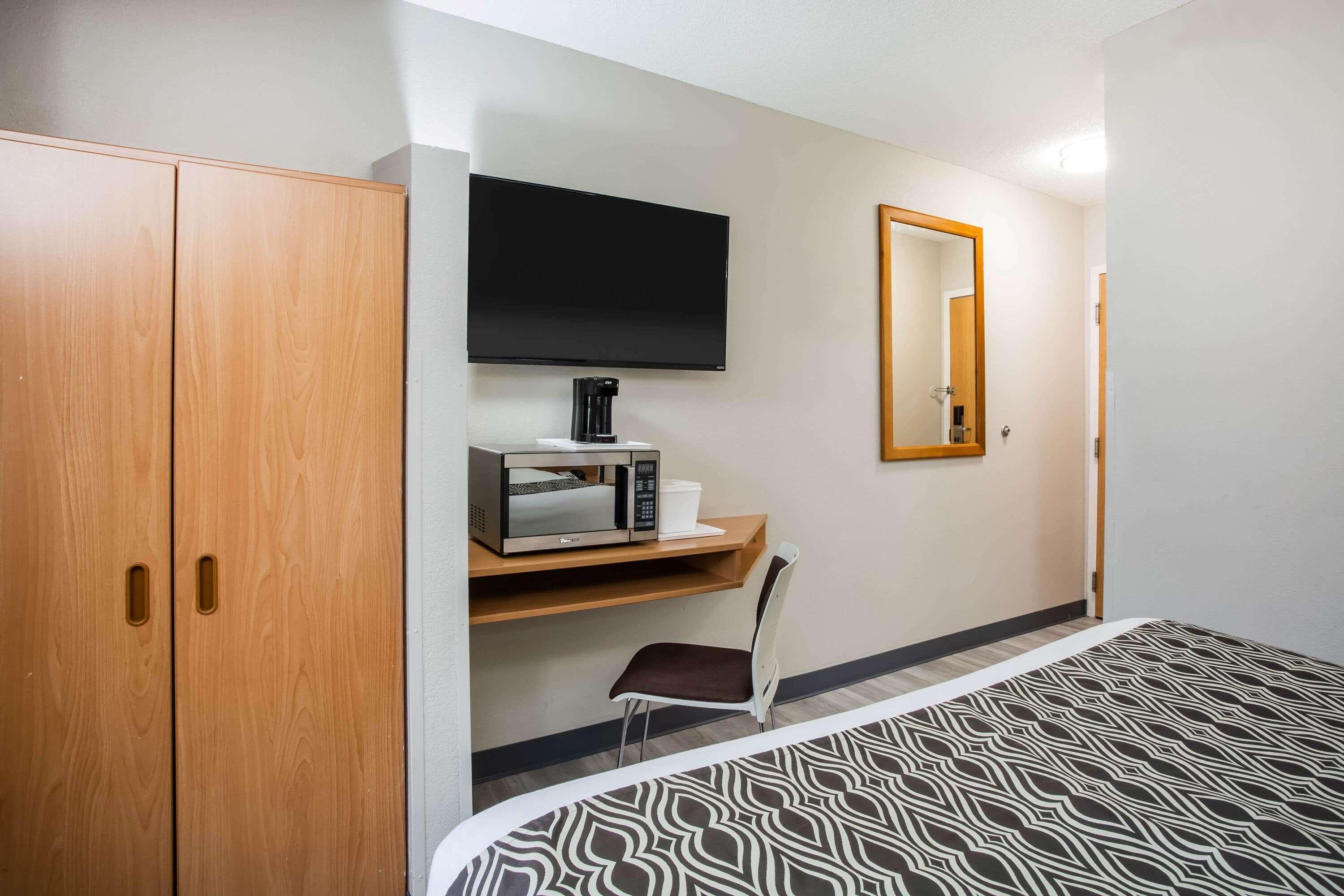 Microtel Inn & Suites By Wyndham Southern Pines Pinehurst Bagian luar foto